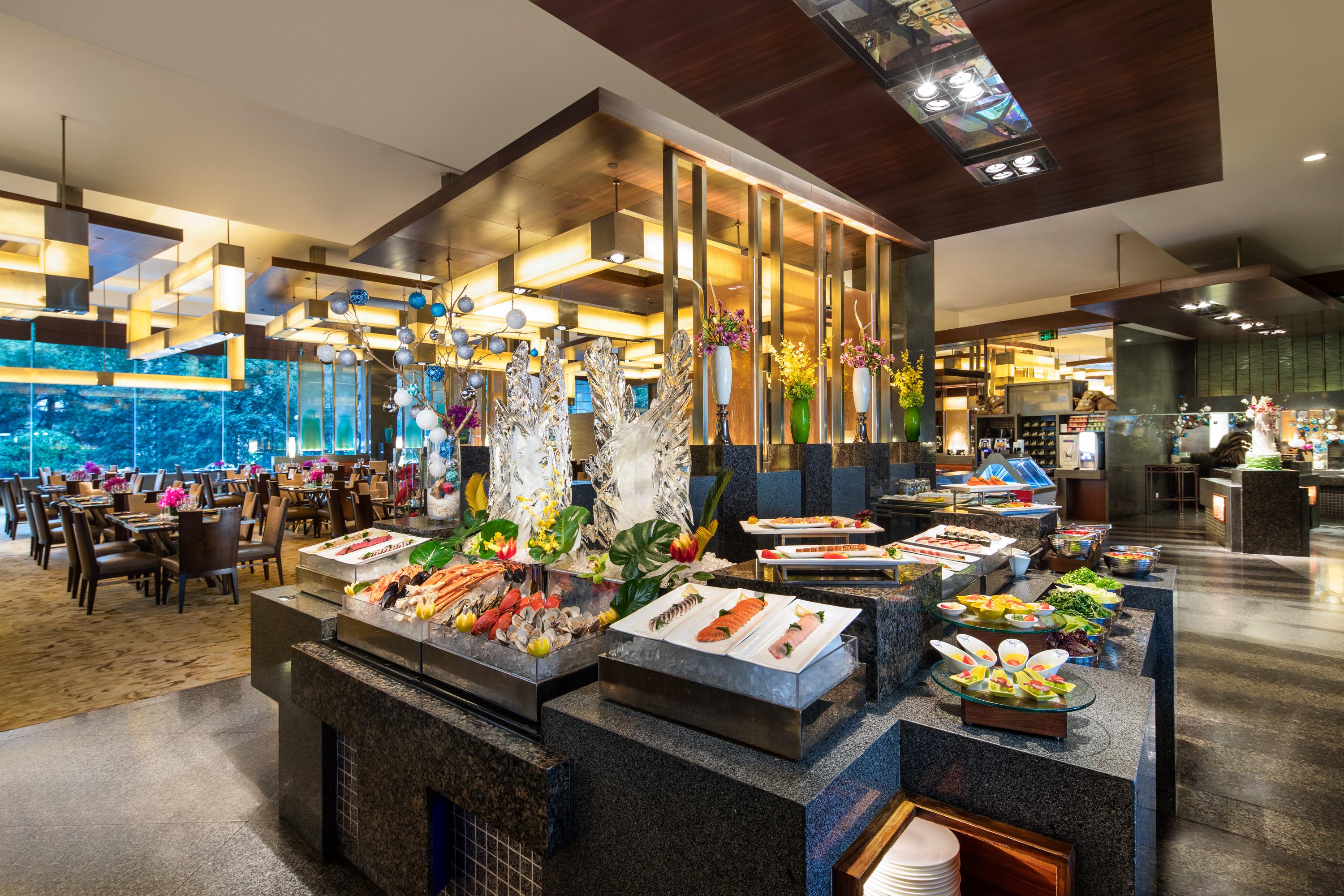 Hua Ting And Towers Hotel 5*