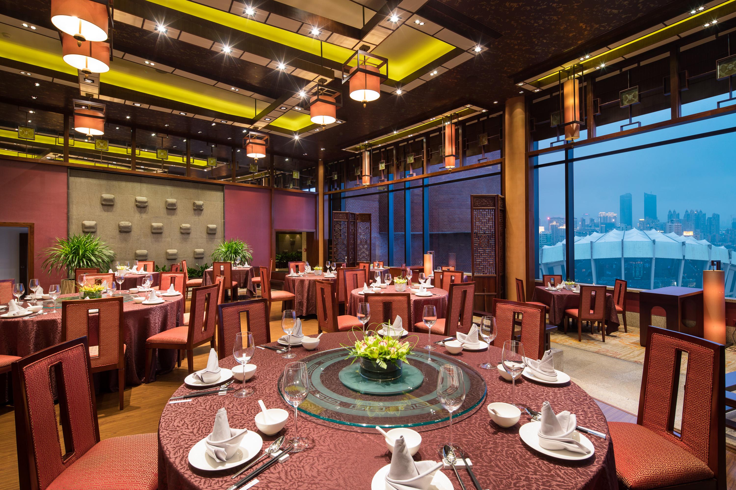 Hua Ting And Towers Hotel 5*